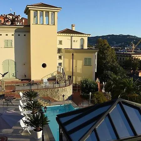 Sleeps 3 Air Con Wifi Vila *